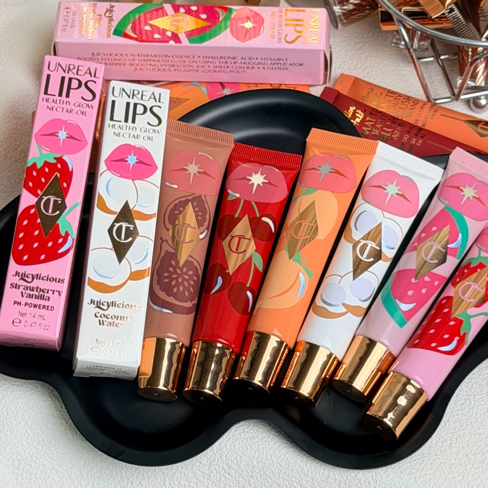 Fenty Beauty Makeup Highlighter - Бальзам для губ Charlotte Tilbury Lip