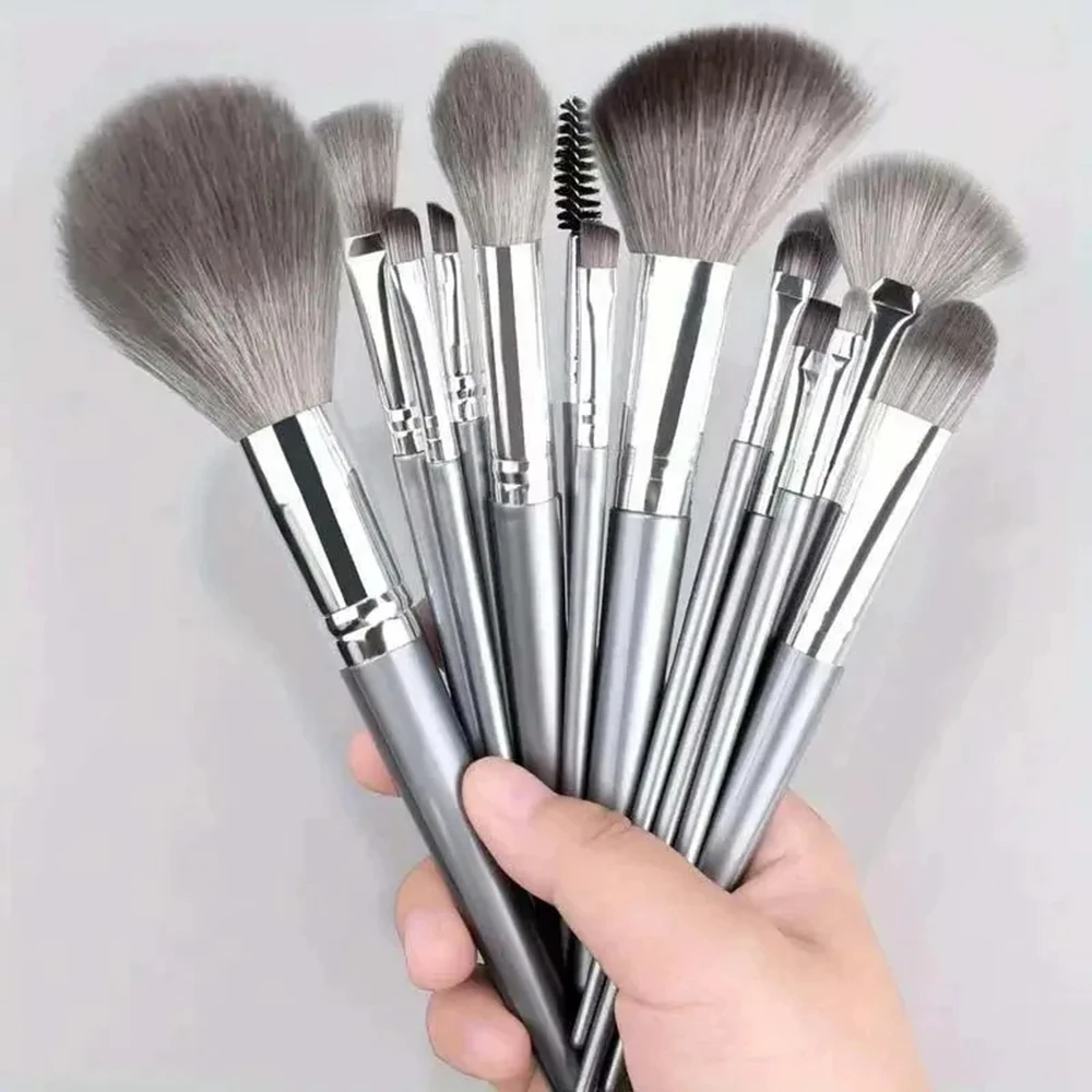 14 шт., набор серебряных кисте – обзор и цена Huda Beauty Makeup Brush Set
