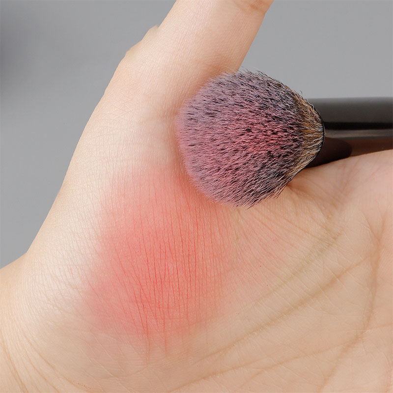 U-образная кисть для макияжа с – обзор и цена Huda Beauty Makeup Brush Set