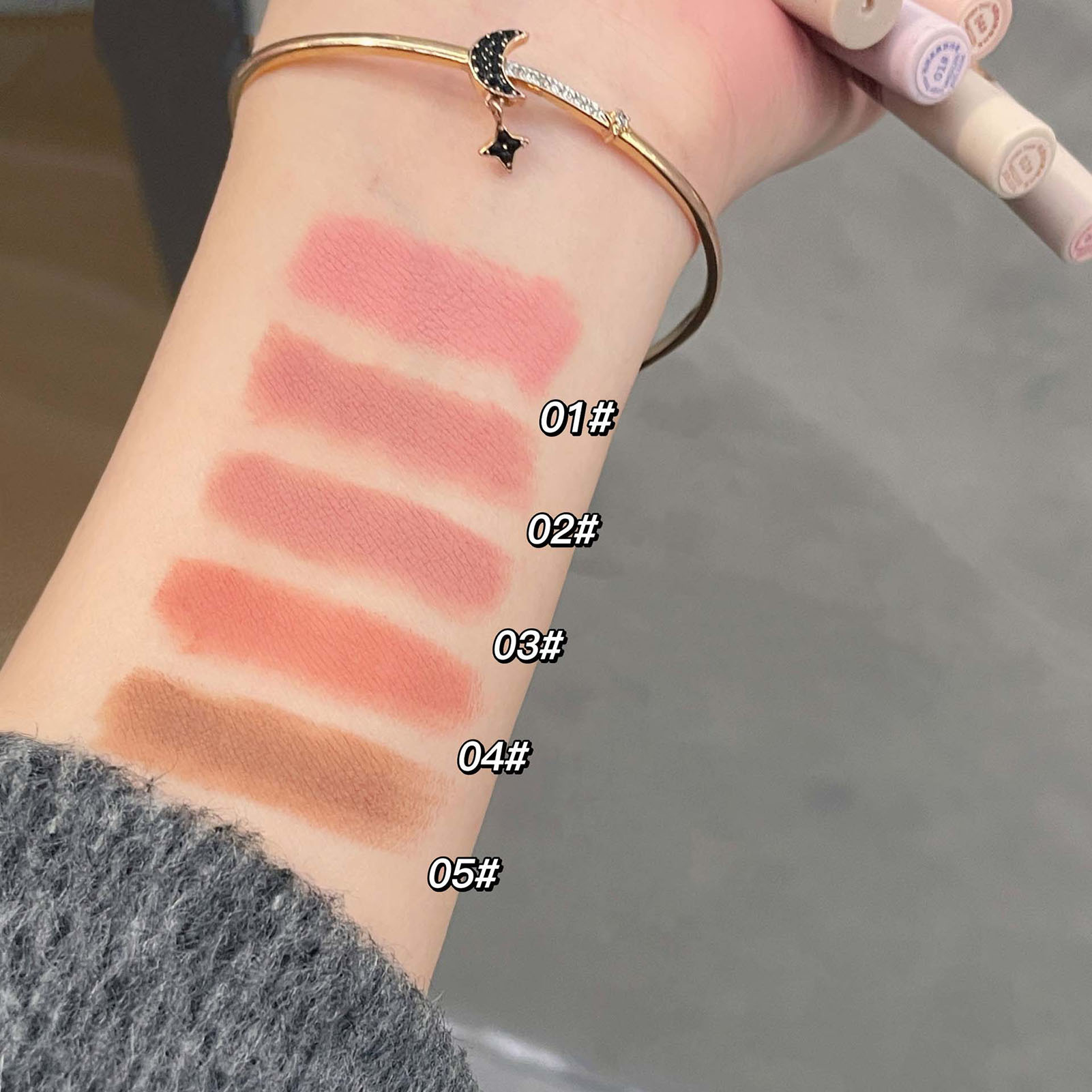 Матовый карандаш для губ: мягк – обзор и цена Lip Liner Pencil